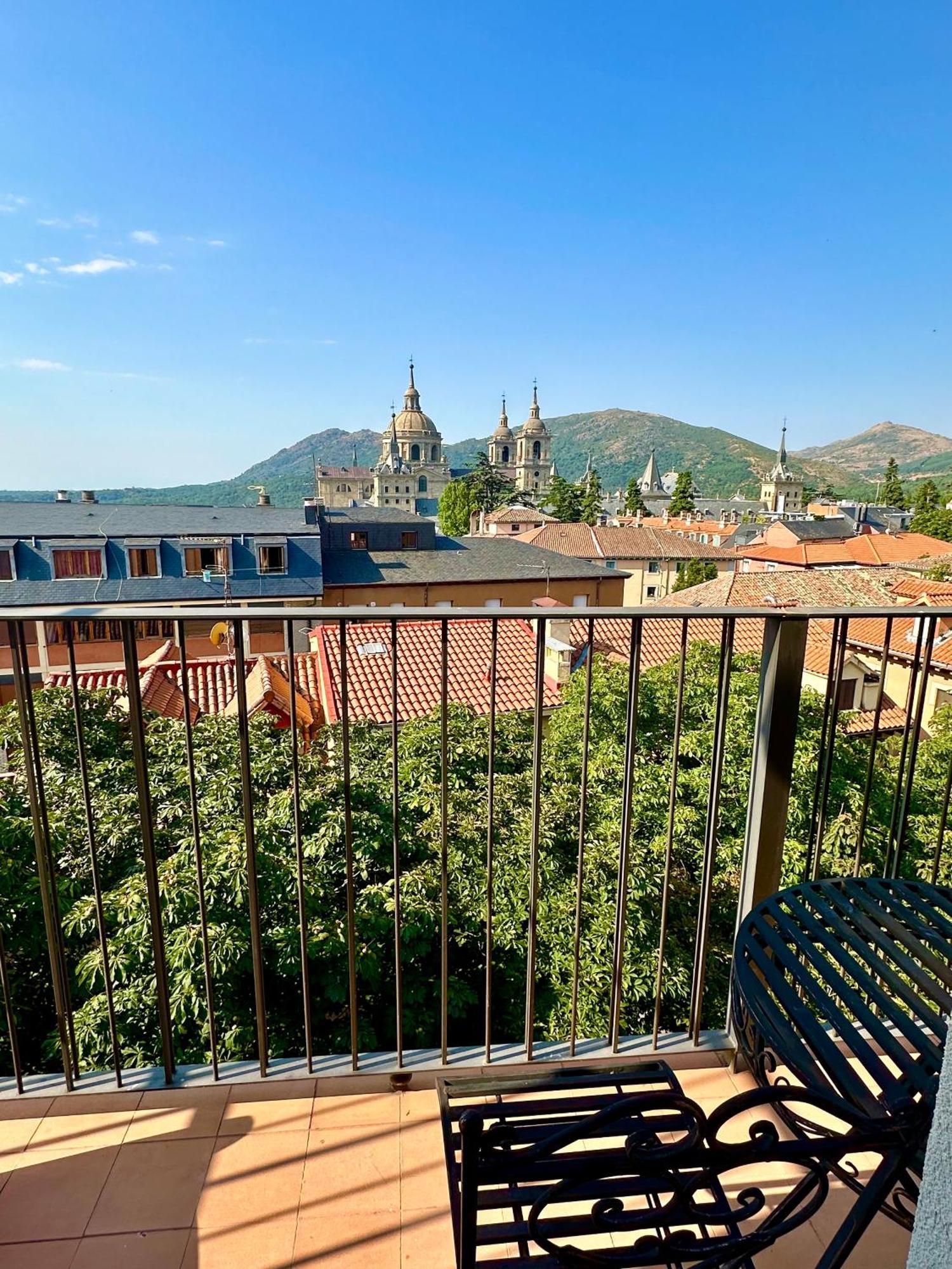 San Lorenzo Suites San Lorenzo de El Escorial Luaran gambar